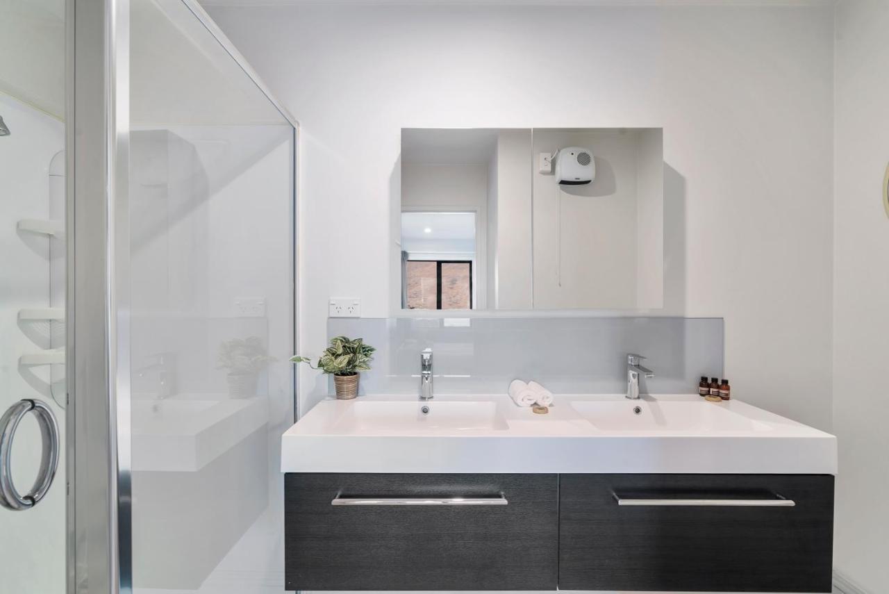 Alpine Loft With Jaw-Dropping View! Apartment ควีนส์ทาวน์ ภายนอก รูปภาพ